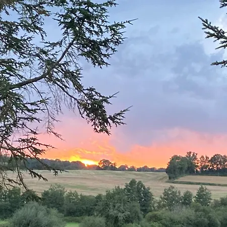 Maison Le Nid Aux Alpes Mancelles 別荘 *